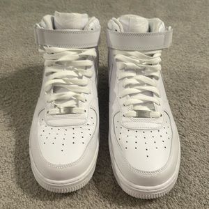 Nike Air Force 1 High '07 Men's White Leather Sneaker Shoes